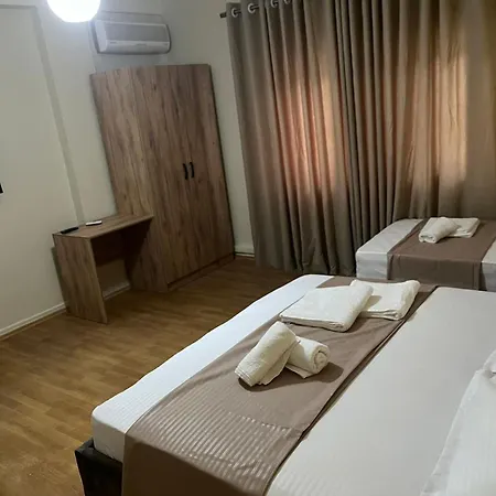 Pensionat Eriks Tirana